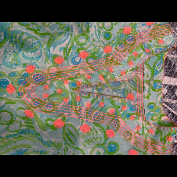 EUC - Lilly Pulitzer Sea Breeze Tunic - Size M - Picture 3 of 6